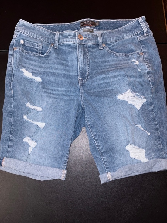 torrid Pants - #T958 - Torrid Bermuda Mid-Rise Vintage stretch Distressed Denim Shorts - 14